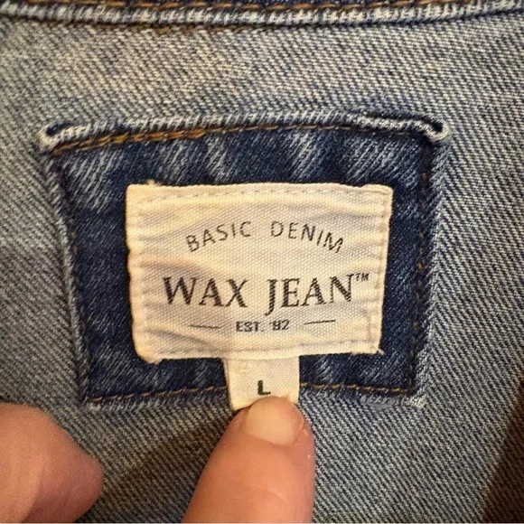 Wax Jean Floral Embroidered distressed jacket size L - Picture 3 of 9